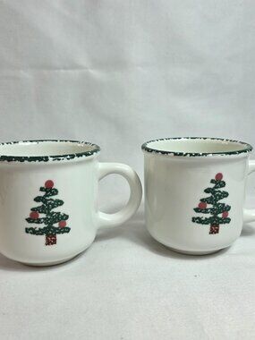 TWO Furio Christmas Tree Coffee Cups Mugs Green Sponge Tree & Edge Made in Italy